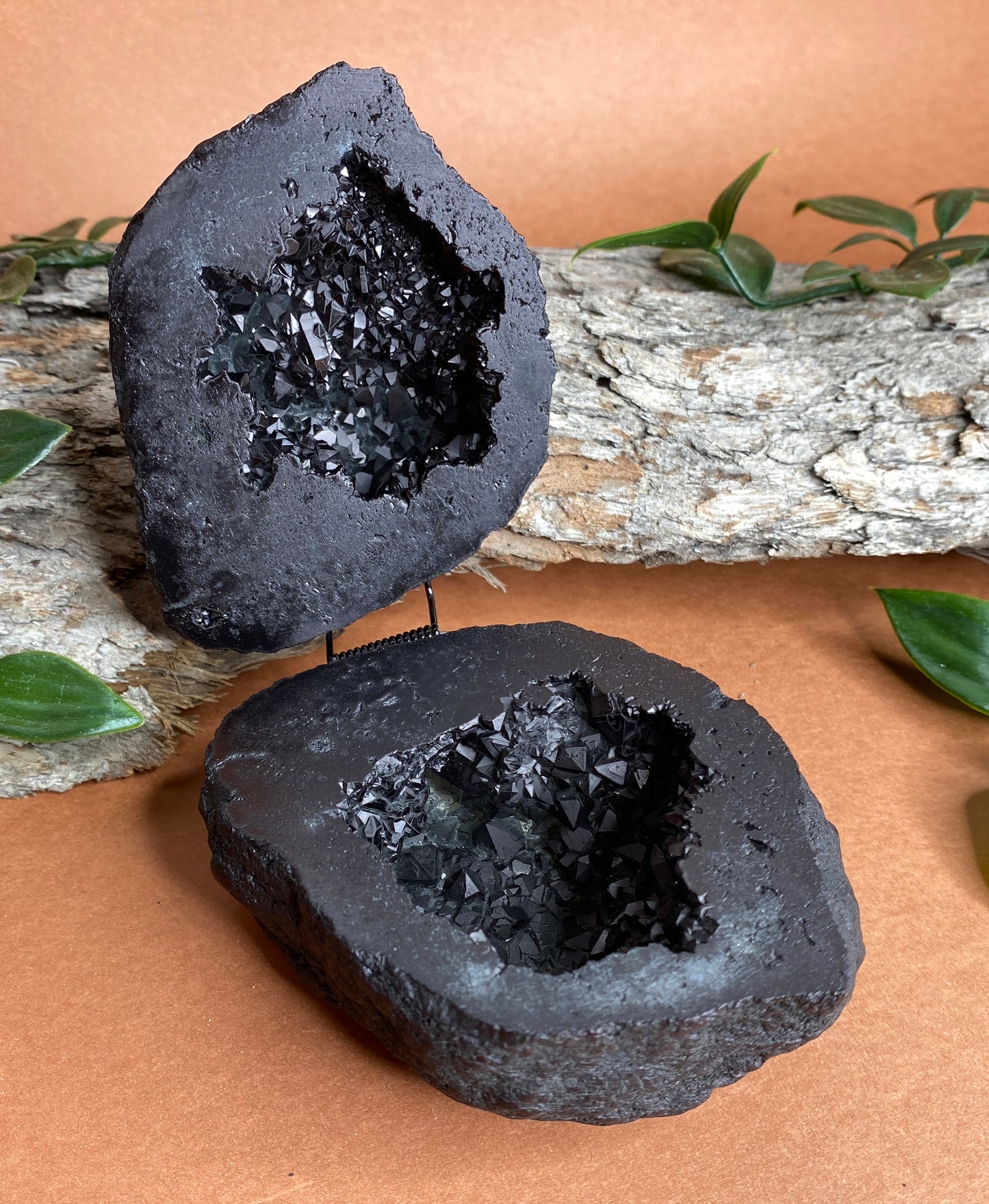 Black Geode Ring Box